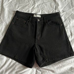 Abercrombie & Fitch The Dad Short High-Rise